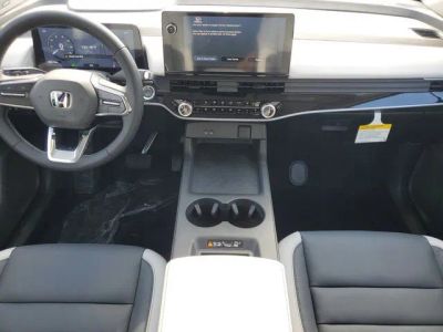 2026 Honda Prologue — photo 16 view