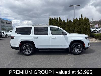 2023 Jeep Wagoneer Base - Photo 3