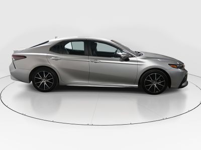 2024 Toyota Camry - Photo 8