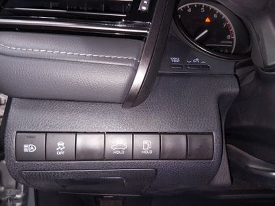 2024 Toyota Camry - Photo 13