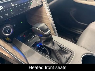 2023 Toyota Venza Limited — photo 16 view