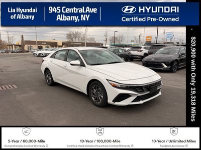 2024 Hyundai Elantra SEL - Photo 2
