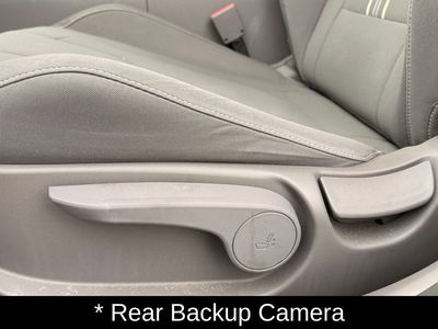 2024 Hyundai Elantra SEL - Photo 17