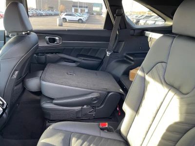 2026 Kia Sorento — photo 18 view