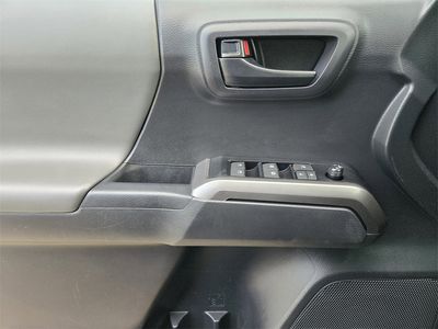 2023 Toyota Tacoma - Photo 15