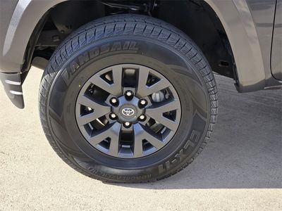 2023 Toyota Tacoma - Photo 7