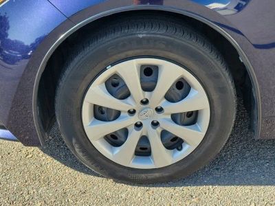 2023 Toyota Corolla — photo 8 view