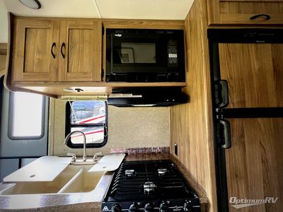2016 Coachmen Prism - Photo 12