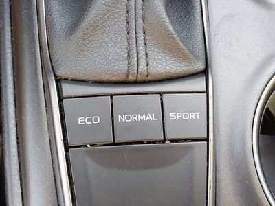 2024 Toyota Camry - Photo 18