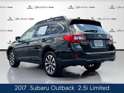 2017 Subaru Outback — detail view
