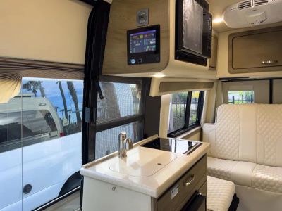 2022 Midwest Automotive Designs PASSAGE - Photo 6