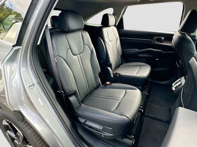2026 Kia Sorento Hybrid — photo 29 view