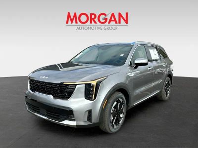 2026 Kia Sorento Hybrid — rear three-quarter view
