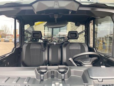 2026 Can-Am DEFENDER LIMITED CAB HD11 - Photo 31
