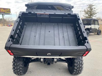 2026 Can-Am DEFENDER LIMITED CAB HD11 - Photo 11