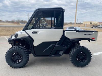 2026 Can-Am DEFENDER LIMITED CAB HD11 - Photo 4