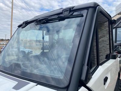 2026 Can-Am DEFENDER LIMITED CAB HD11 - Photo 27