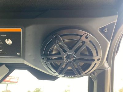 2026 Can-Am DEFENDER LIMITED CAB HD11 - Photo 36