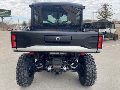 2026 Can-Am DEFENDER LIMITED CAB HD11 - Photo 6