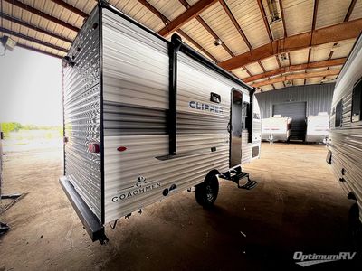 2025 Coachmen Clipper Cadet - Photo 2