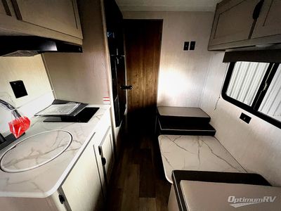 2025 Coachmen Clipper Cadet - Photo 4