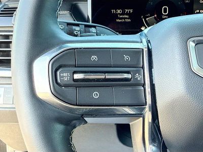 2024 GMC Acadia — photo 39 view