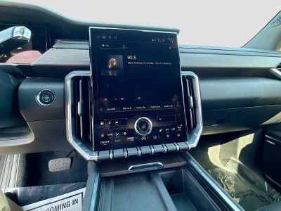 2024 GMC Acadia — photo 33 view