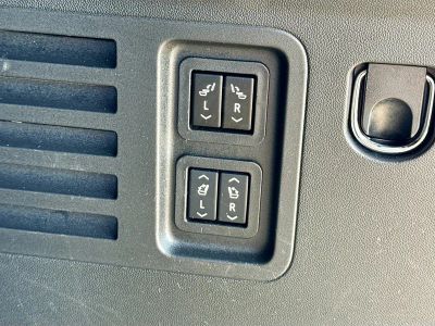 2024 GMC Acadia — photo 13 view