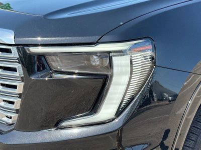 2024 GMC Acadia — photo 9 view