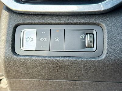 2024 GMC Acadia — photo 37 view