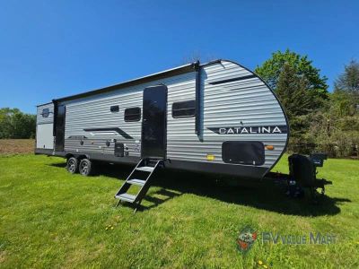 2026 Coachmen RV Catalina Legacy Edition — front three-quarter view