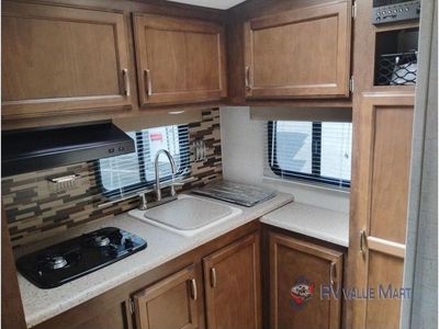 2018 Venture RV Sonic Lite - Photo 23