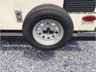 2018 Venture RV Sonic Lite - Photo 15
