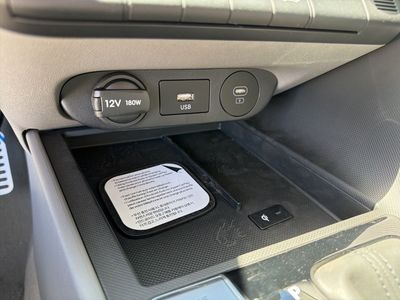 2026 Hyundai Elantra — photo 24 view