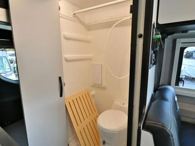 2026 Winnebago REVEL SPORT - Photo 14