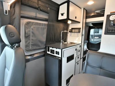 2026 Winnebago REVEL SPORT - Photo 7