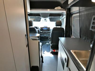 2026 Winnebago REVEL SPORT - Photo 5