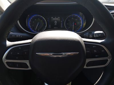 2023 Chrysler Voyager - Photo 12