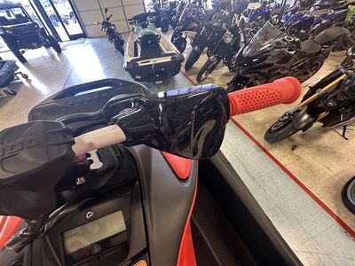 2025 Sea-Doo Spark Trixx for 1 Rotax 900 ACE - 90 iBR and Audio - Photo 14