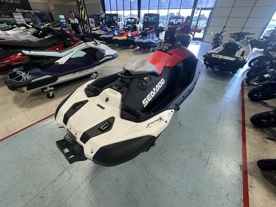 2025 Sea-Doo Spark Trixx for 1 Rotax 900 ACE - 90 iBR and Audio - Photo 6