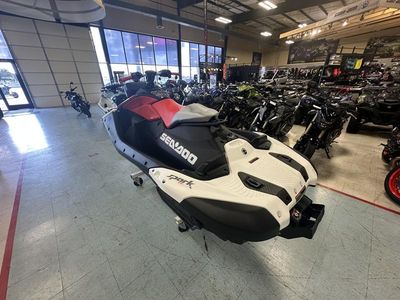 2025 Sea-Doo Spark Trixx for 1 Rotax 900 ACE - 90 iBR and Audio - Photo 5