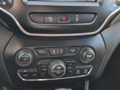 2021 Jeep Cherokee — photo 14 view
