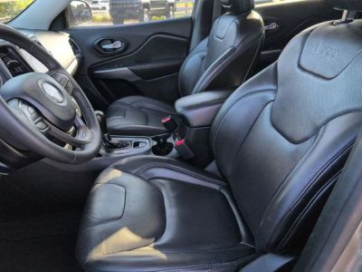 2021 Jeep Cherokee — photo 11 view