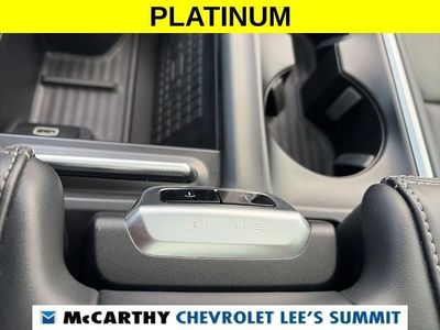 2025 Ford Expedition — photo 13 view