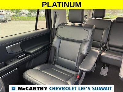 2025 Ford Expedition — photo 33 view