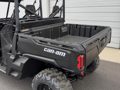 2025 Can-Am Defender MAX HD7 - Photo 10