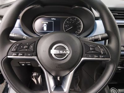 2025 Nissan Versa — photo 12 view