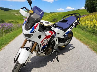2025 Honda Africa Twin Adventure Sports ES - Photo 1