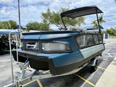 2025 Sea-Doo Switch Cruise Limited 21 - 230 hp Galvanized - Photo 4
