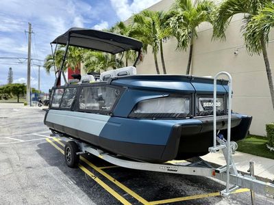 2025 Sea-Doo Switch Cruise Limited 21 - 230 hp Galvanized - Photo 1